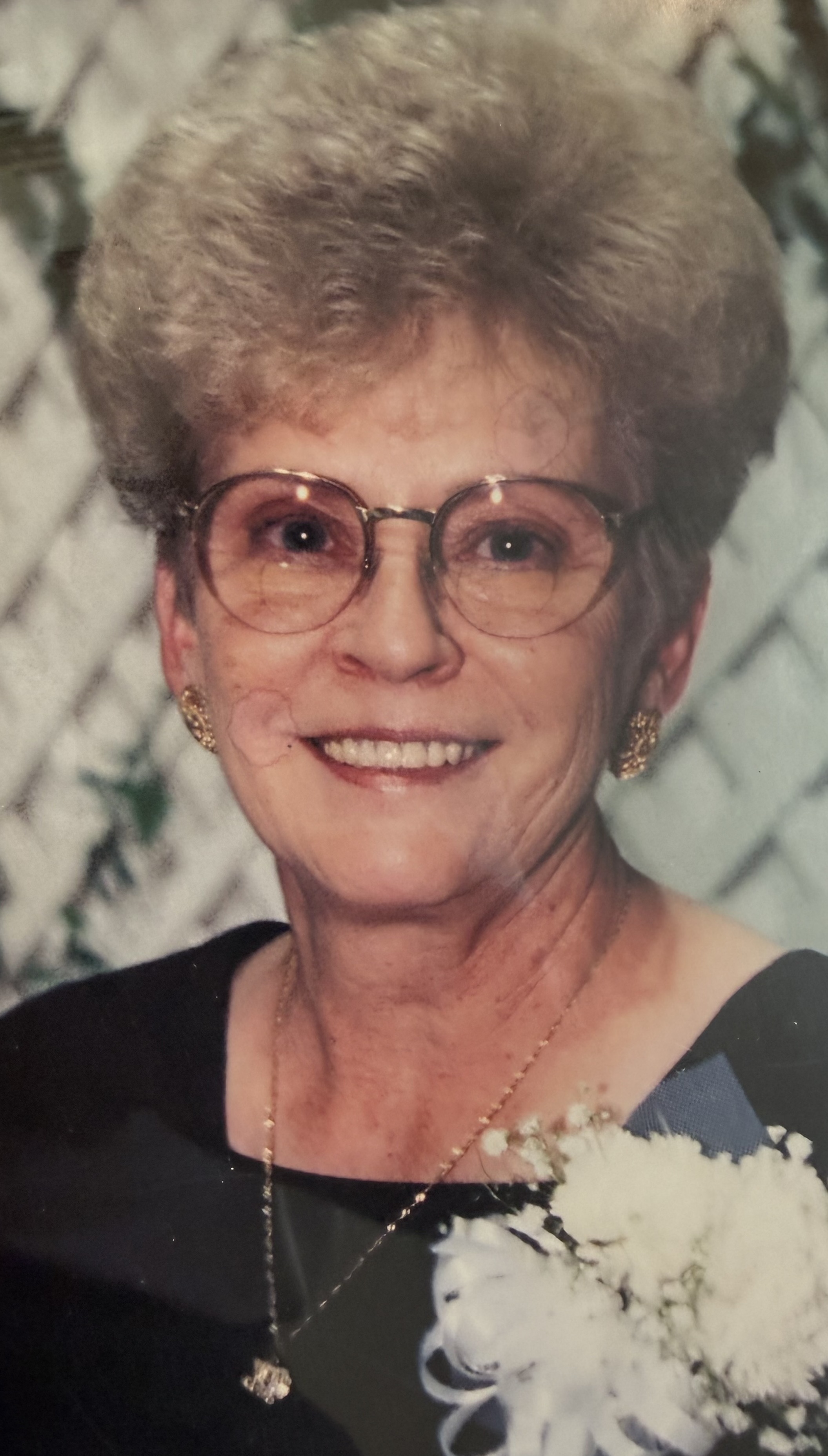 Mary  Elizabeth Sutherland